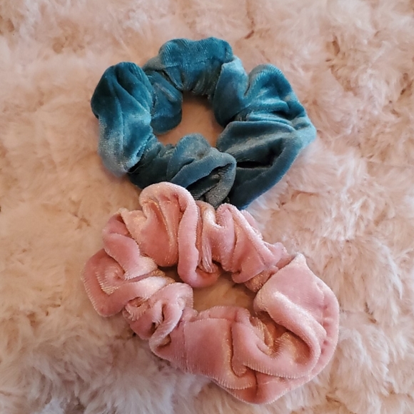 None Other - FREE WITH ANY PURCHASE - Velour hair scrunchies